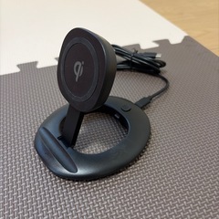 ワイヤレス充電器　Q i対応の画像
