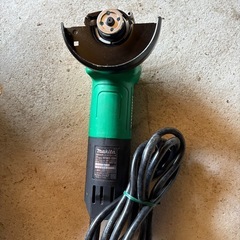 新品　マキタ　ディスクグラインダー　の画像