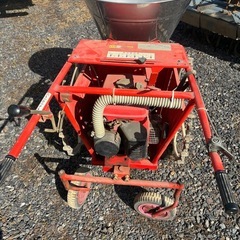 カンリウ工業の肥料散布機「まきっこ」の画像