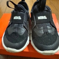 NIKEベビースニーカー　ナイキキッズスニーカーの画像