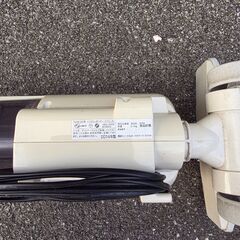 掃除機 2千円です。の画像