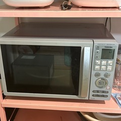 電気レジと冷蔵庫の画像