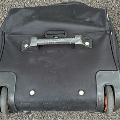 ALPHA  INDUSTRIES キャリーケースの画像