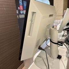 NEC薄型デスクトップパソコンの画像