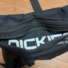 DICKIES ボディバッグ ブラックの画像