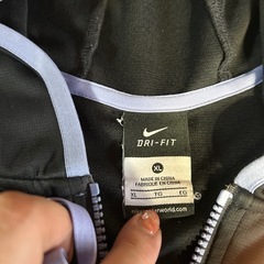 NIKEレディース　ジャージ上下セット
の画像