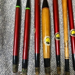 チヌ 釣りウキ セット 9本 万能フロートケース付き　ギンナン印高級釣り浮木の画像