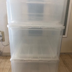 最終！11/3の18時〜24時迄【本日引越しのため】3段収納BOX ※後方が割れてます🙏の画像