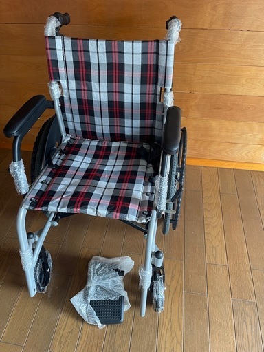車椅子 自走式車いす　未使用品