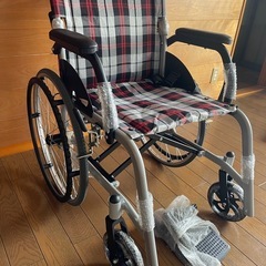 車椅子 自走式車いす　未使用品の画像