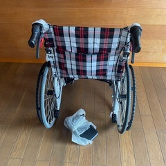 車椅子 自走式車いす　未使用品の画像