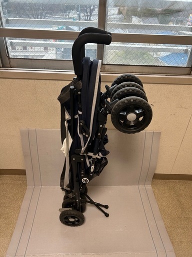 ベビーカー　軽量　
