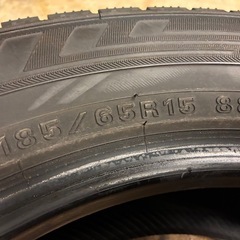 ダンロップスタッドレス ウィンターマックス03 185/65/15 2021年製造極上のバリ目 ４本セット価格の画像