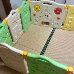 ベビーサークルの画像