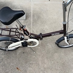 ブリジストン折り畳み自転車の画像