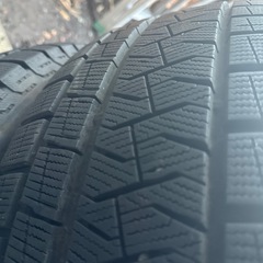 スタッドレスタイヤセットの画像