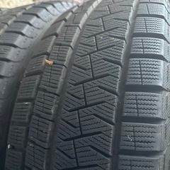 スタッドレスタイヤセットの画像