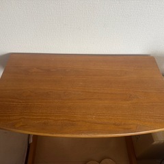 テーブル 昇降式の画像