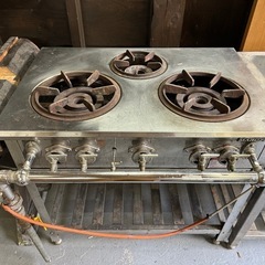 業務用厨房　Lpガスコンロ　シンクx2 セットの画像