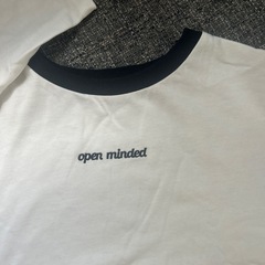 長袖シャツの画像