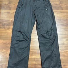 【新品未使用】NIKE 防寒　ベンチコート&パンツの画像