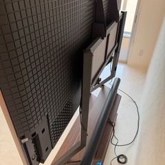 美品 高級 FITUEYES DESIGN 液晶 テレビスタンド 75-100インチ対応 テレビスタンド 壁寄せ 棚板付き の画像