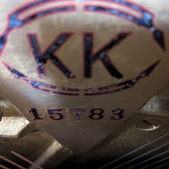 河合楽器64鍵盤アップライトピアノ（昭和24年制製）の画像