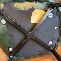 カウンターチェア2脚【江戸川区内なら届けます】の画像