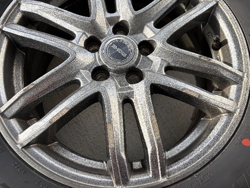 ［更に値下げ！］ブリヂストンスタッドレス205/55/R16 使用少