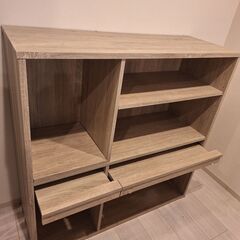 収納棚の画像