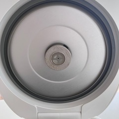 IH炊飯ジャー5.5合炊き　タイガー　JKD-Vの画像