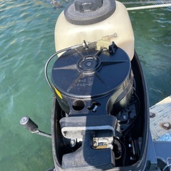 スズキ SUZUKI 船外機 、5馬力2スト。の画像