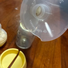 メデラ　搾乳機の画像