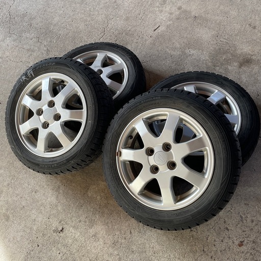 スタッドレスタイヤ４本ホイール付き　155/65R14