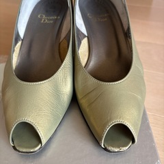 クリスチャンディオール　22.5cm パンプスの画像