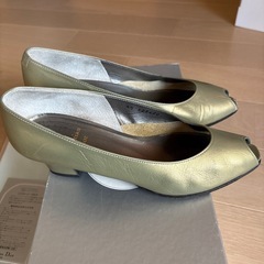 クリスチャンディオール　22.5cm パンプスの画像