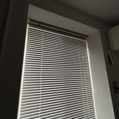 ロールスクリーン、アルミブラインドの画像