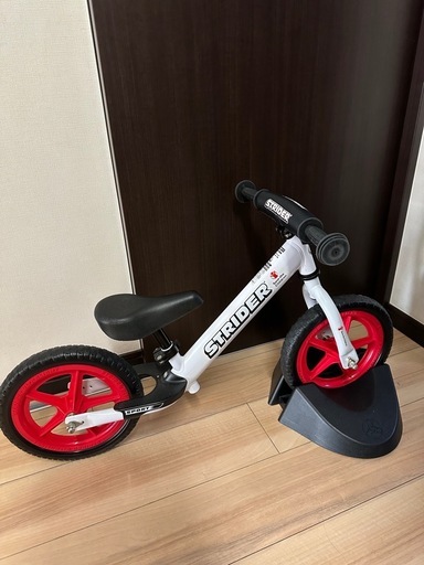 ストライダー 12インチ 限定カラー 美品