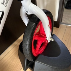 ストライダー 12インチ 限定カラー 美品の画像