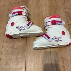 スキー靴18サイズの画像