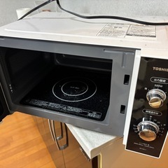 電子レンジ TOSHIBA 2018年製の画像