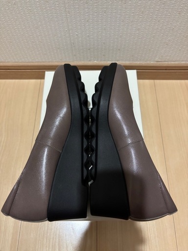 ヒルズアベニュー  パンプス23cm