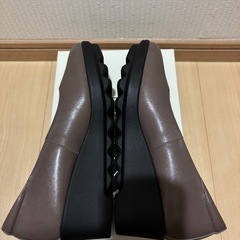 ヒルズアベニュー  パンプス23cmの画像