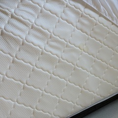 ローベッド クイーンサイズの画像