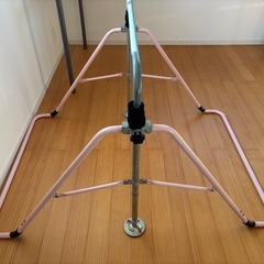 子供用　鉄棒の画像