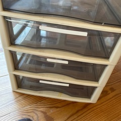 取引中　収納ケース深型10段の画像