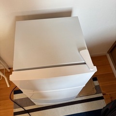 ミニ冷蔵庫の画像
