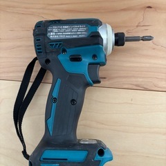 マキタ　インパクトドライバ　TD171Dの画像