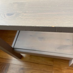 IKEA HEMNES ヘムネス　サイドテーブル（廃番モデル）の画像