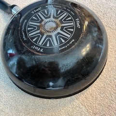 t-fal 炒め鍋　28cmの画像
